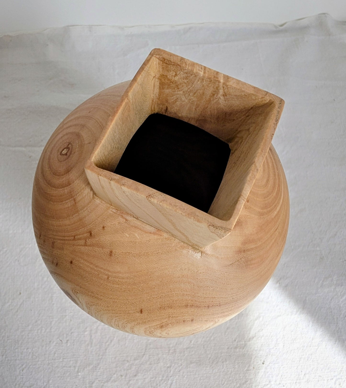 Square Neck Ash Vase