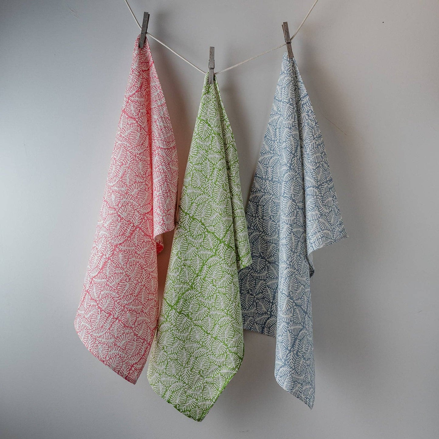Leaf Blue tea towel