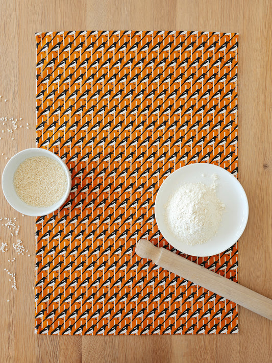 Hannah Issi Magpie teatowel