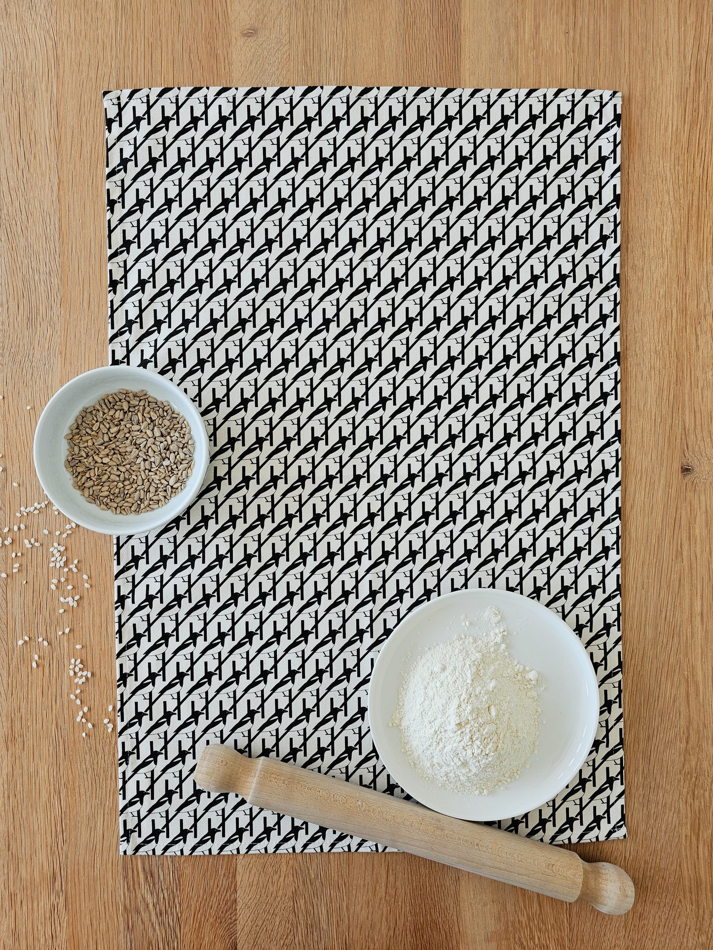 Hannah Issi Magpie teatowel