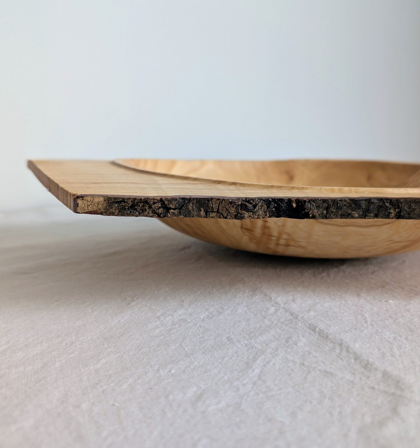 Winged Ash Low Bowl