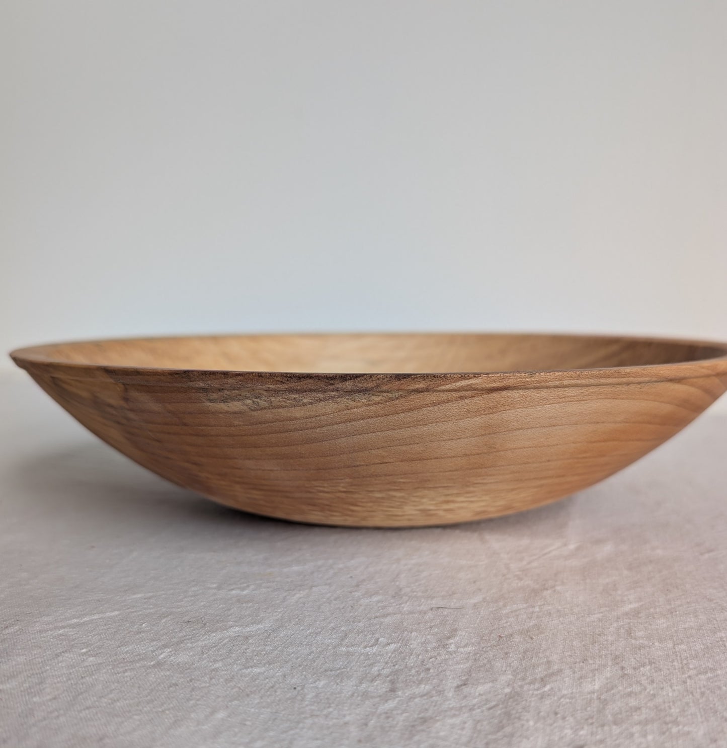 Small Sycamore Salad Bowl